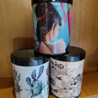 Boîte à thé artisanale illustrée empilable - 100 g